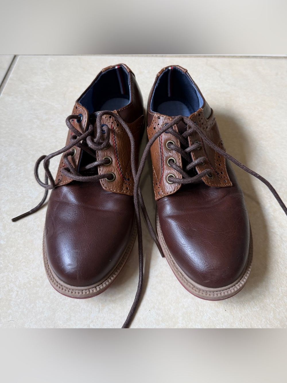 Tommy Hilfiger Michael Stallion Saddle Oxford Boy's Shoes size 13 dark brown